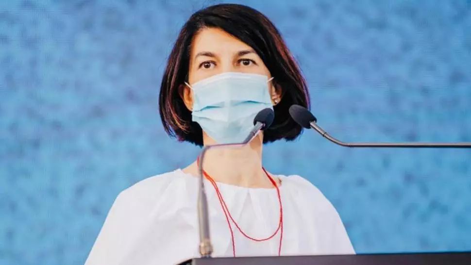 Violeta Alexandru, mesaj în miez de noapte: „România are nevoie de … salvare. Oamenii plâng și cer să fie salvați”