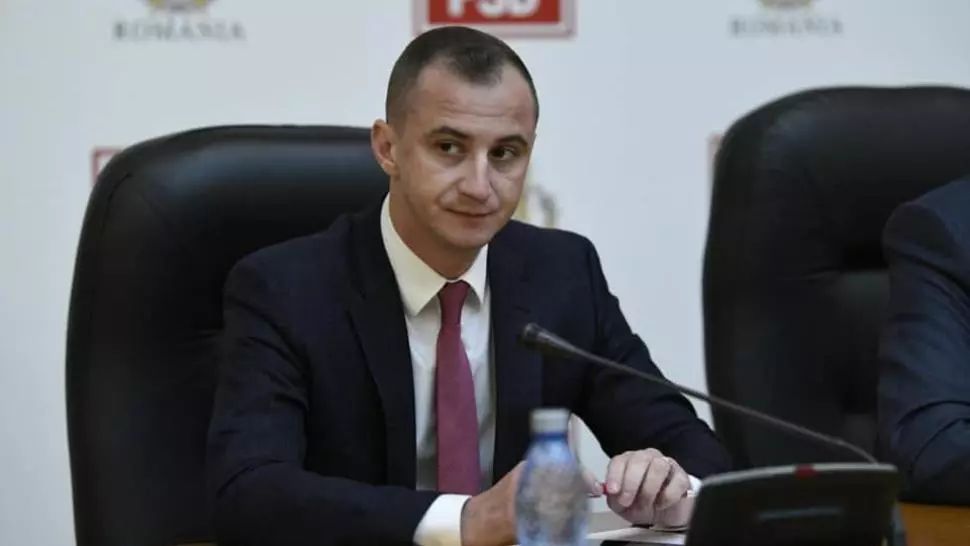 Candidații cu probleme penale la parlamentare, motiv de dispute între PSD și PNL. Simonis îi dă replica lui Cîțu