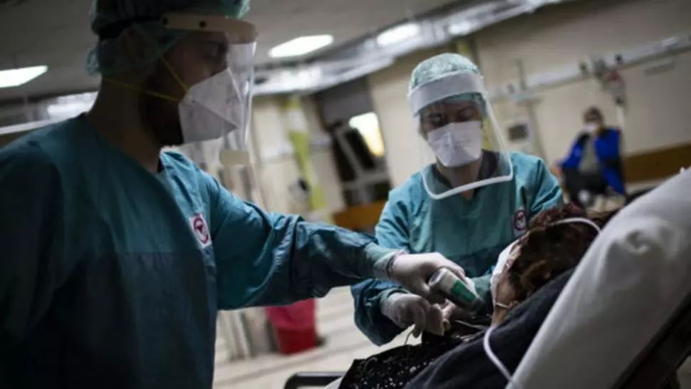 27 de cadre medicale de la SJU Galați, infectate cu COVID-19. Trei secții ale spitalului, închise pentru dezinfecție