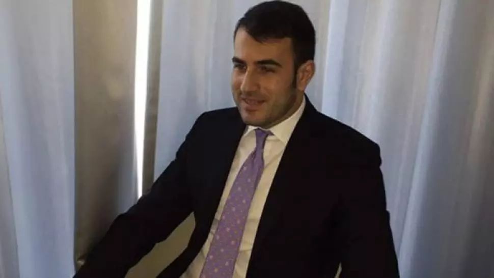 100% TU DECIZI! Sebastian Moise, deputatul intermediar de terenuri de la PMP