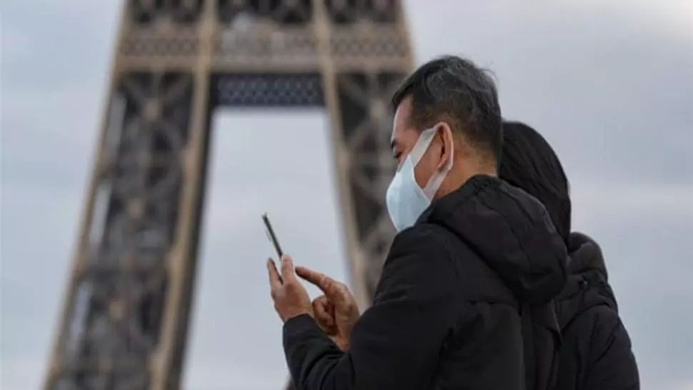 Franța și Marea Britanie au depășit pragul de 50.000 de decese COVID