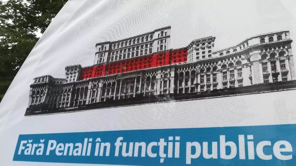 Momentul adevărului pentru inițiativa „Fără penali în funcții publice”. Ce șanse are propunerea USR să fie adoptată în PArlament