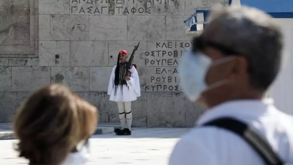 Încă o țară din UE impune izolarea totală în mai multe regiuni puternic afectate de pademie