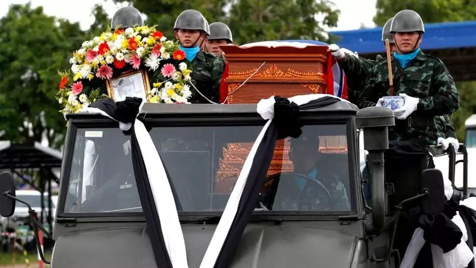 Ancheta MAI după ce Jandarmeria Cluj a dat onoruri ofițerului de Securitate care a ancheat-o pe Doina Cornea