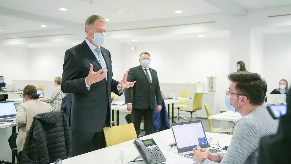 Iohannis: „Românii nu s-au infectat pentru că au venit la vot, ci pentru că mulți nu au respectat restricțiile”