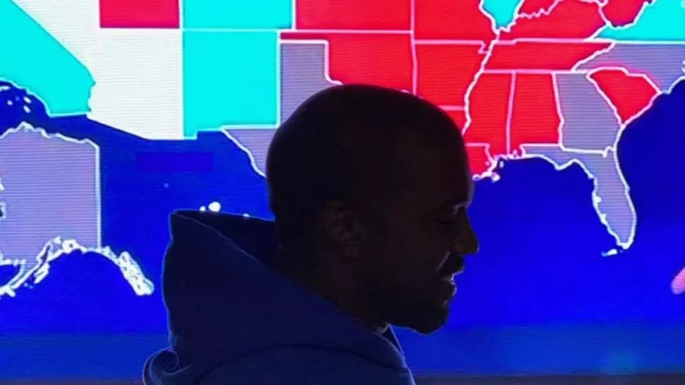 VIDEO Rapperul Kanye West nu a votat pentru Trump sau Biden la Casa Albă - s-a ales pe el însuși...
