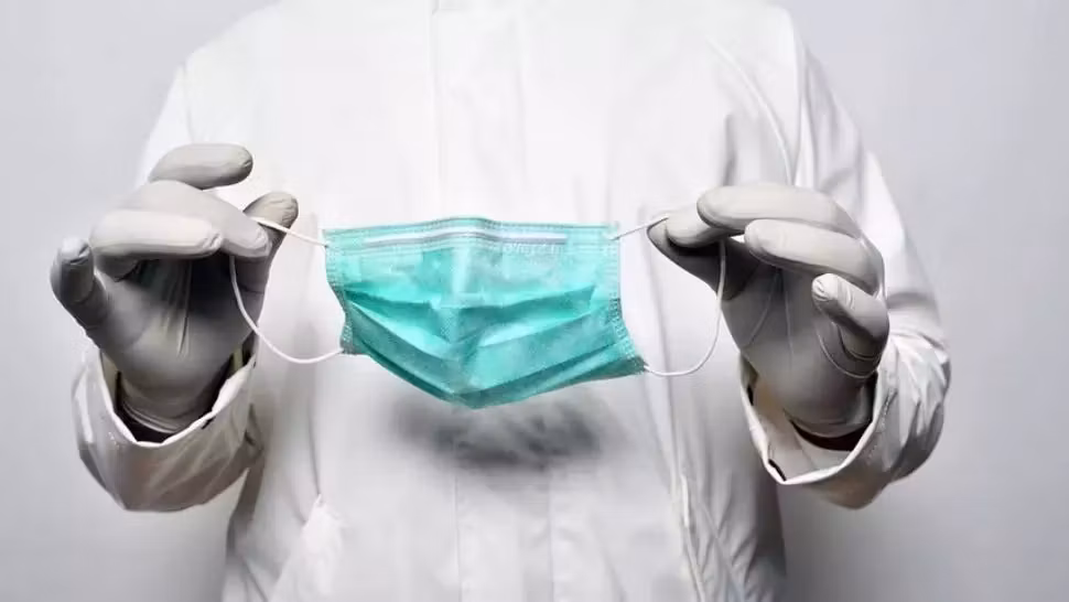 NOI recomandări privind purtatul măștii de protecție, emise de OMS. Ce se schimbă