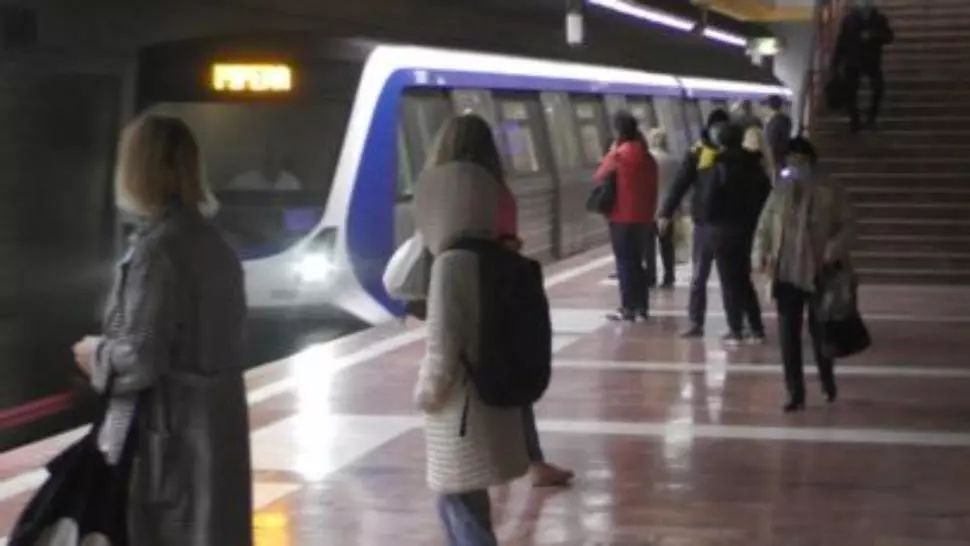 Anunțul Metrorex. Cum vor circula trenurile de metrou de Crăciun