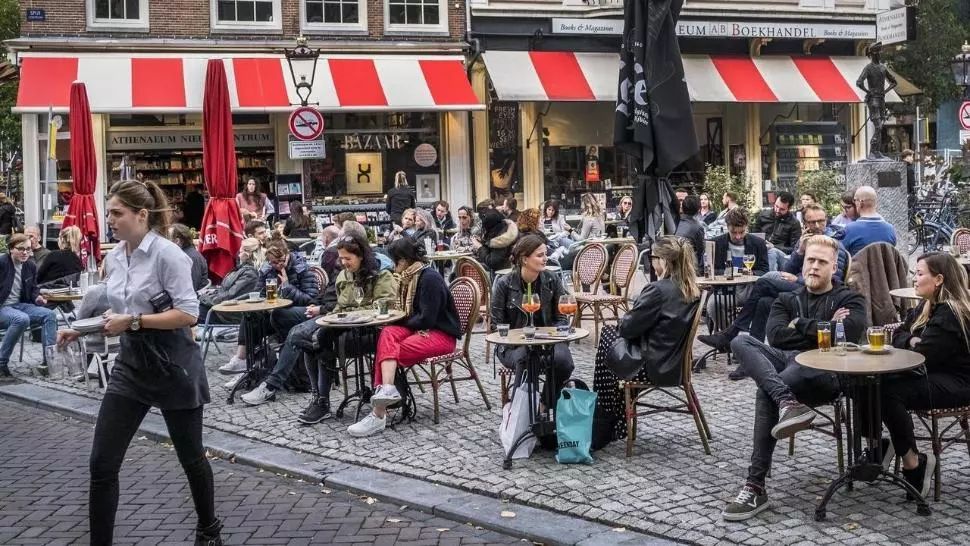 Olanda anunță noi restricții pentru prevenirea răspândirii noului coronavirus 