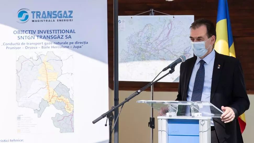 Premierul Ludovic Orban, în vizită la Transgaz: Guvernul are în plan noi investiții pentru securitatea energetică a României