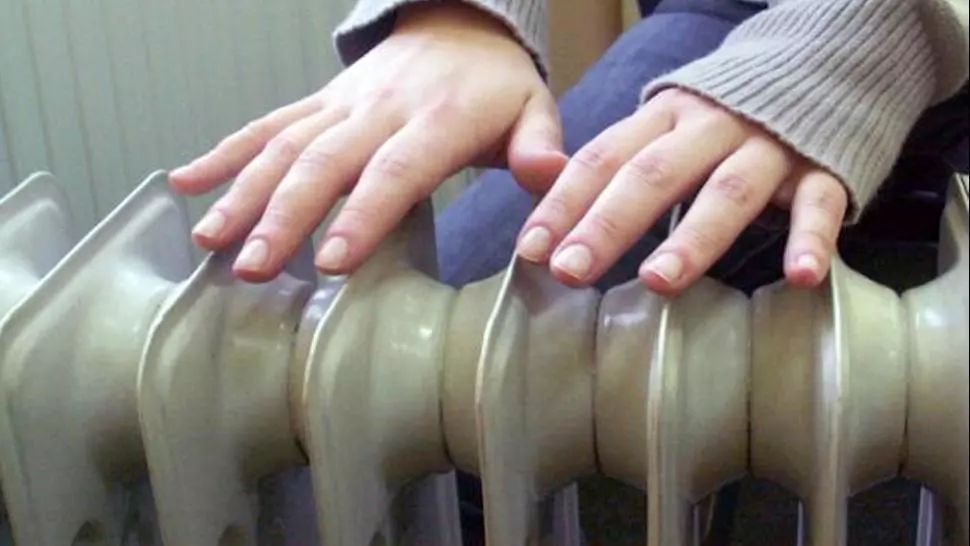 Oraș întreg fără căldură și apă caldă, de două zile! Edilul acuză un posibil SABOTAJ. Care este situația