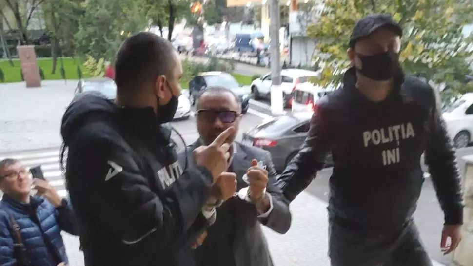 Astăzi, ora 18:00 - "Culisele statului paralel": Avocata lui Cristian Rizea vine cu detalii uluitoare, în direct de la Chișinău