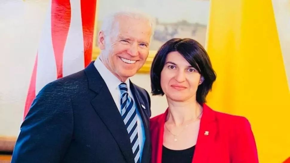 EXCLUSIV Violeta Alexandru, ministrul Muncii, dezvăluire despre fotografia cu Joe Biden, președintele ales al SUA
