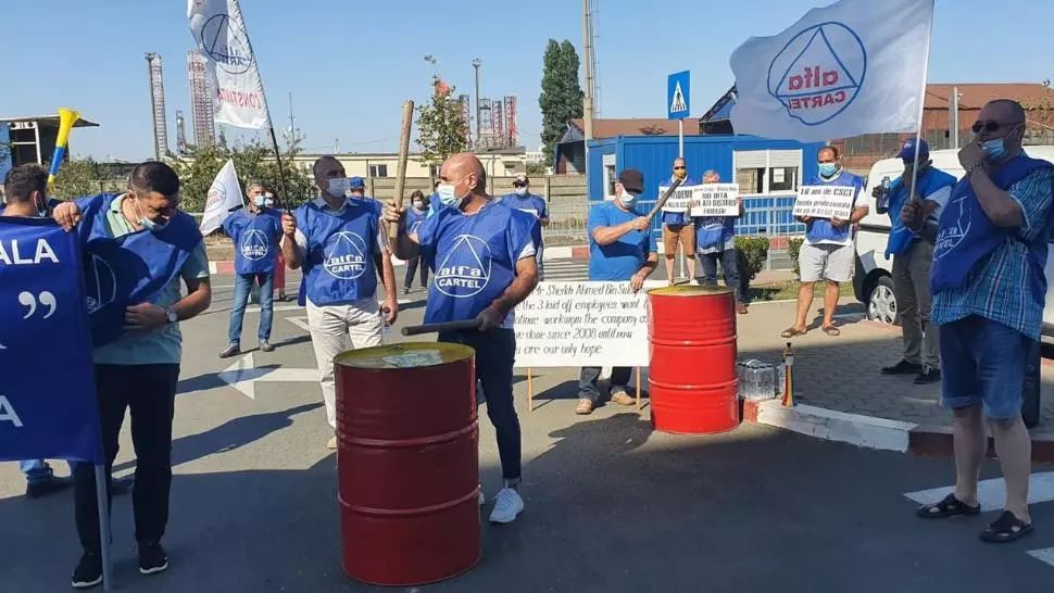 Sindicaliștii de la ”Cartel ALFA” declanșează proteste, nemulțumiți de majorarea salariului minim: ”Nu acceptăm furtul din munca lucrătorilor”