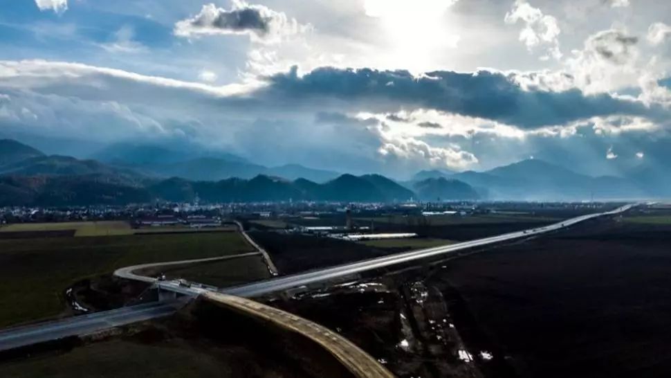 Este gata lotul de autostradă Râșnov – Cristian, cu 10 luni înainte de termen