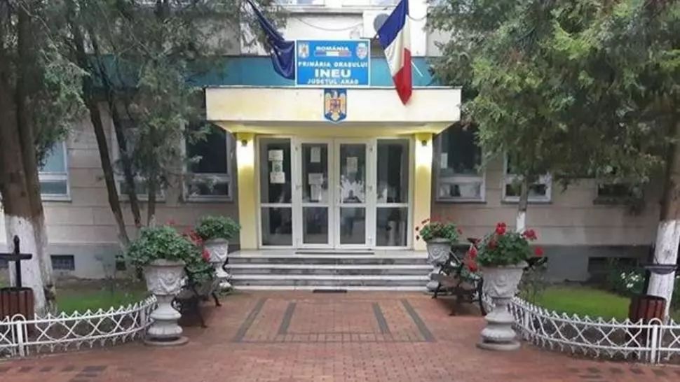  CAB discută, astăzi, contestația primăriei Ineu referitoare la carantinarea orașului 