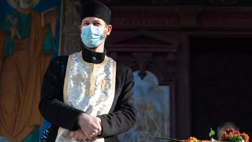 Regulile respectate pentru organizarea slujbelor și a vizitelor pastorale în perioada sărbătorilor de iarnă - Anunțul Arhiepiscopiei Bucureștilor