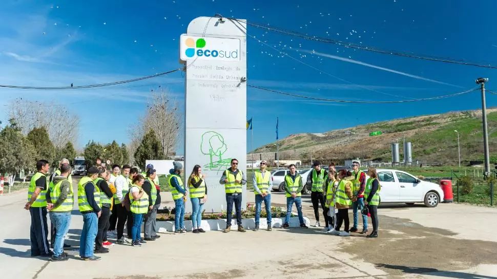 Depozitul Ecologic Vidra asigură autonomia Bucureștiului și a județului Ilfov pentru tratarea, sortarea și neutralizarea deșeurilor produse de populație pentru următorii 20 de ani