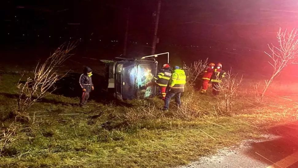 FOTO | Accident cu 6 victime în Ialomița. Trafic întrerupt