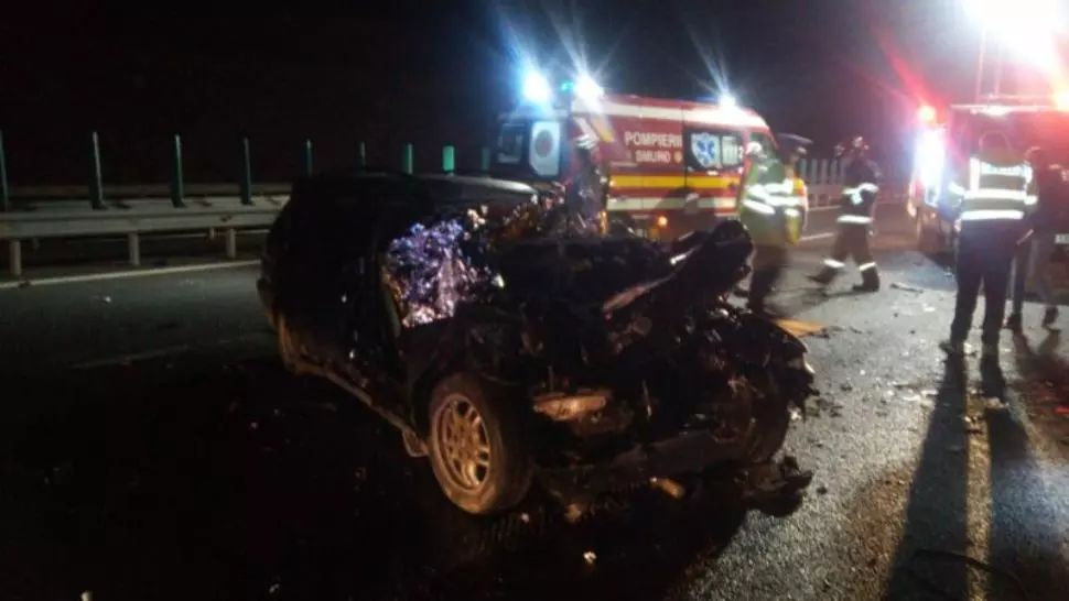 Accident cumplit la ieșirea de pe A3, județul Cluj! Un tânăr de 20 de ani se află în stare critică