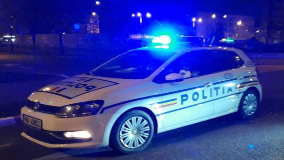 VIDEO Accident CUMPLIT: Fiul adjunctului IPJ Olt a murit după ce a intrat cu maşina într-un cap de pod