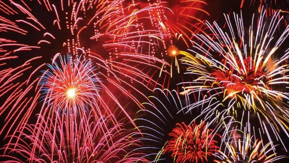 Spectacol cu artificii de 47.000 de euro, în noaptea de Revelion