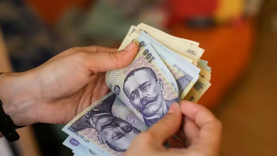 Salariul minim va crește de la anul, ce se întâmplă cu alocațiile în 2021