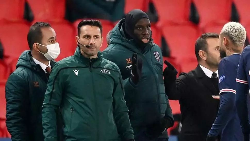 Realitatea Sportivă vă invită să participați la un sondaj. Afirmaţia lui Sebastian Colţescu, “ăla negru”, poate fi considerată rasistă?