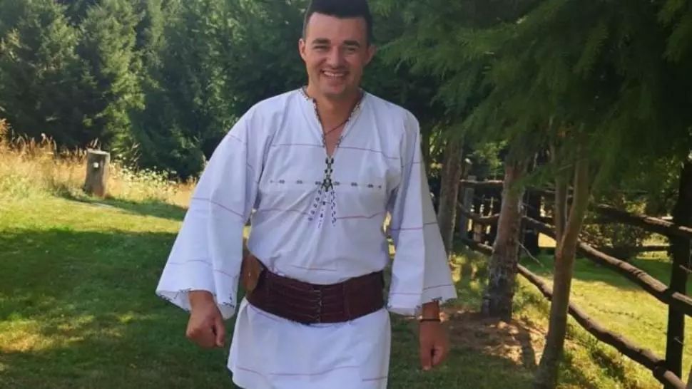 Doliu în lumea muzicii populare din România: un solist iubit de mulți a murit, într-un grav accident