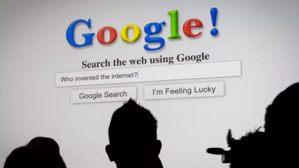 „Prețuri la energie” și „în creștere cu 1000%” - Cele mai căutate fraze de către români pe internet