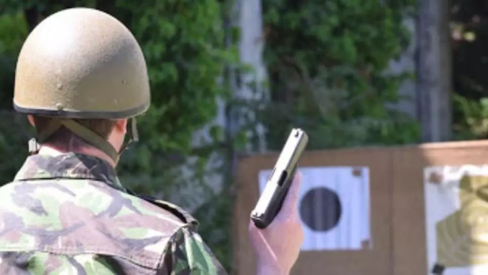 Incident grav în Teleorman. Gloanțele trase de la poligon au ajuns în casele oamenilor 