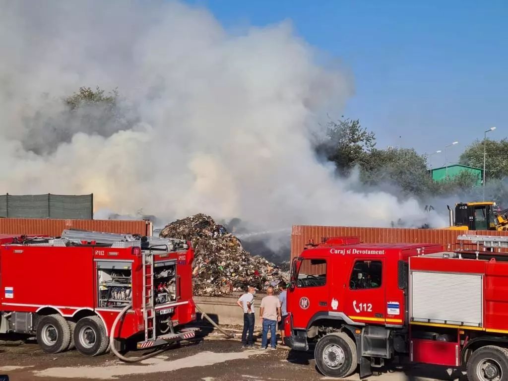 Poluare majoră în București și zonele limitrofe, depășiri îngrijorătoare ale indicilor de calitate a aerului