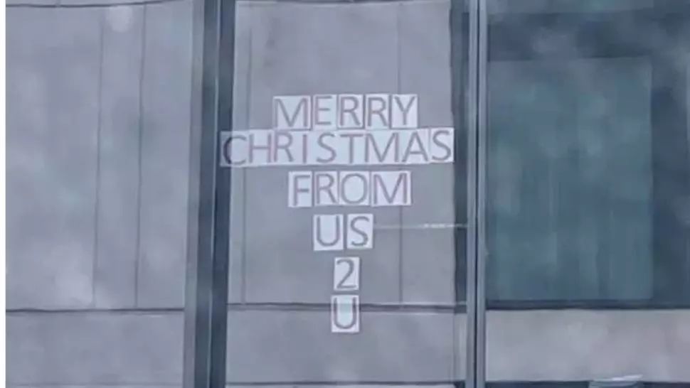  O poveste de CRĂCIUN adevărată cu happy-end: Călătoarea în carantină și angajații din clădirea de birouri din Sydney