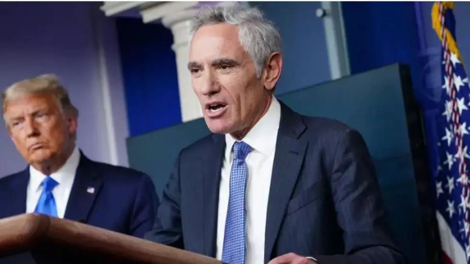Consilierul lui Donald Trump în materie de SARS-COV-2 îşi dă demisia