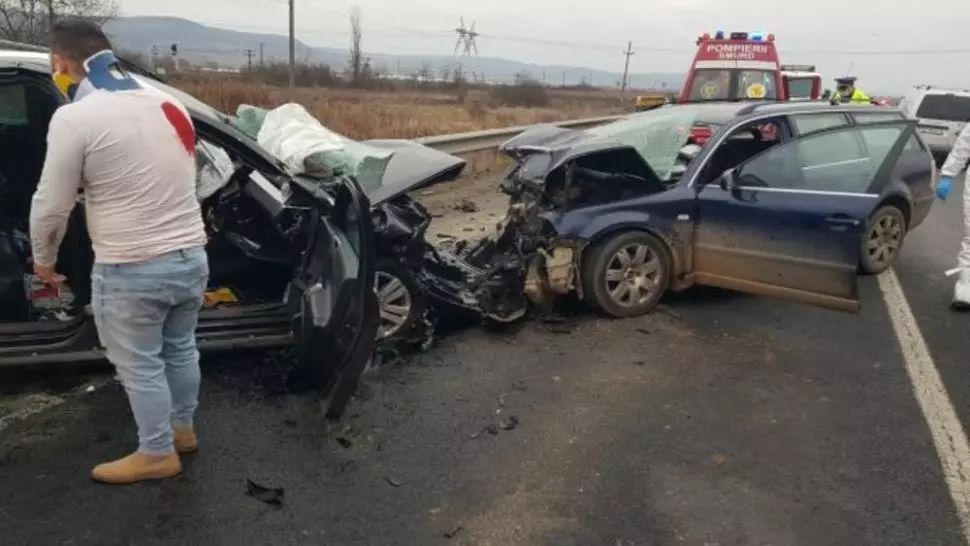 Accident rutier cu 2 morți și 3 răniți, pe DN1, la Sibiu! Trafic BLOCAT