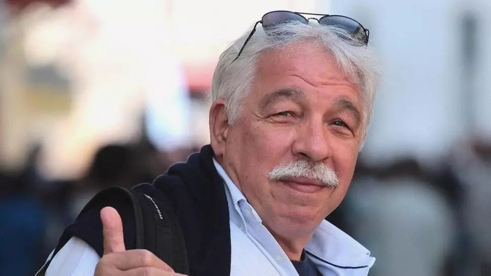 EXCLUSIV Scriitorul Florin Toma, fost pacient la ”Matei Balș”: Toate caloriferele erau reci. Ar trebui să le fie rușine...