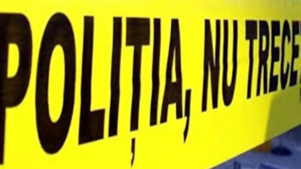 Caz ȘOCANT într-o localitate din județul Dolj: Bărbat găsit ÎNJUNGHIAT în propria locuință