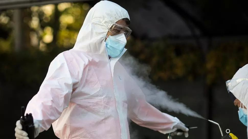 Bilanț coronavirus 12 ianuarie. Cifre oficiale - 3.697 de cazuri noi, 156 de morți. Secțiile de Terapie Intensivă, în colaps