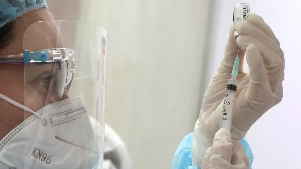 Numărul românilor care vor să se vaccineze în etapa a II-a se apropie de 1 MILION. Ce categorii și-au arătat cel mai mare interes