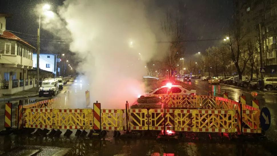 Avarie majoră, mii de locuitori din Capitală au probleme cu apa caldă și căldura