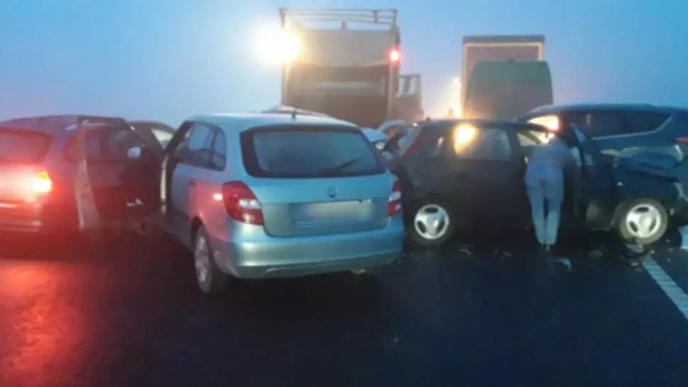 VIDEO/ Accident în lanț pe varianta ocolitoare a Brașovului: Peste 20 de mașini, implicate