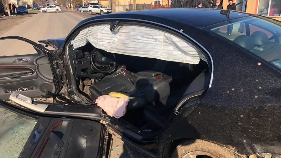 Accident grav în Teleorman: o persoană a fost încarcerată - FOTO
