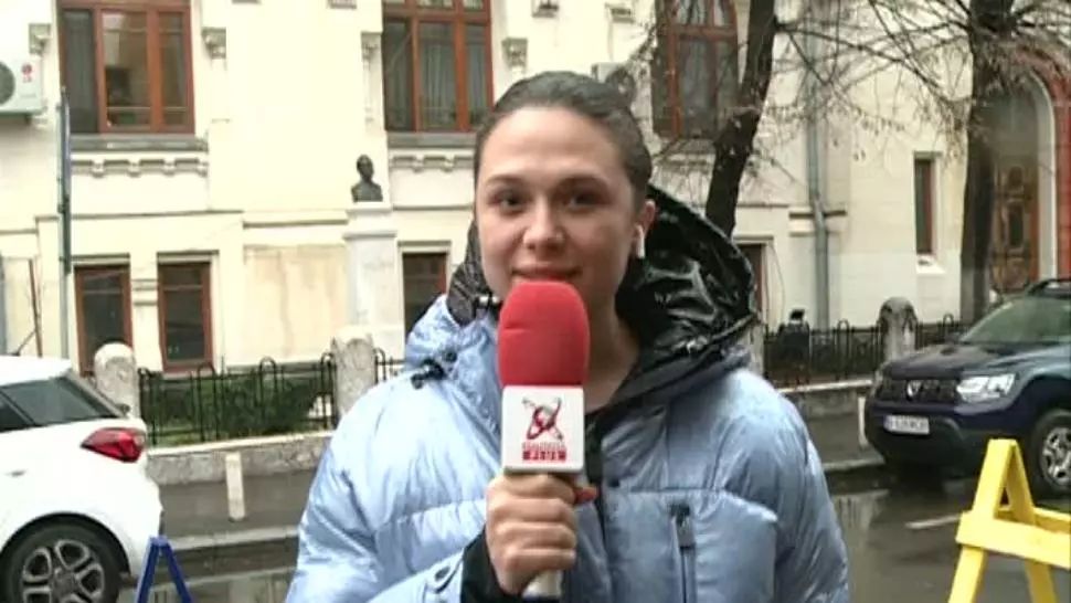 CHECK-IN. Școlile s-ar putea redeschide pe 8 februarie 