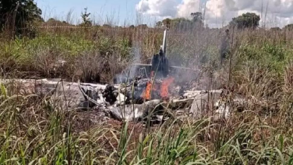 Tragedie aviatică! Patru fotbaliști și președintele unui club au murit pe loc - Autoritățile anunță că nu există supraviețuitori