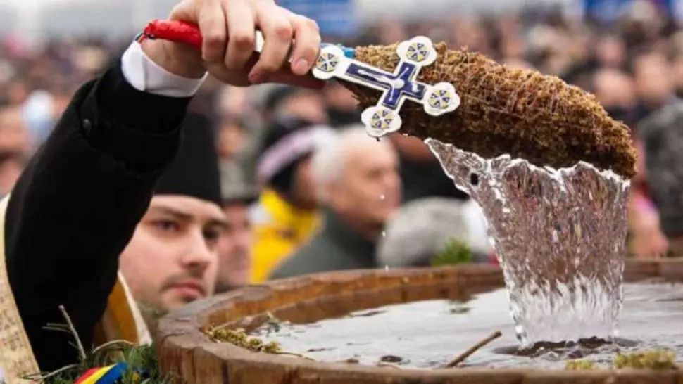 Boboteaza în pandemie. Măsuri speciale în București, pe lângă lăcașurile de cult