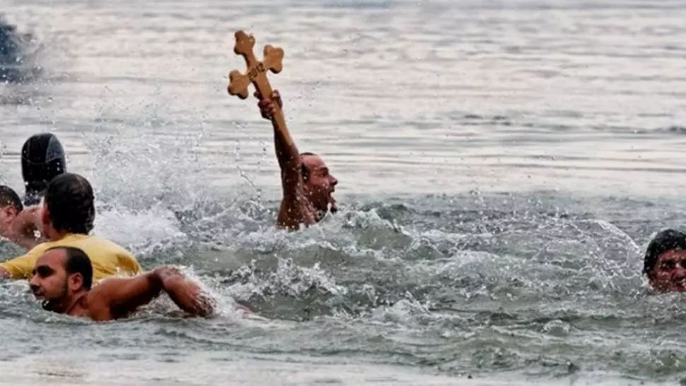 Pandemia învinge tradiția. Fără procesiunea de Bobotează în Buzău