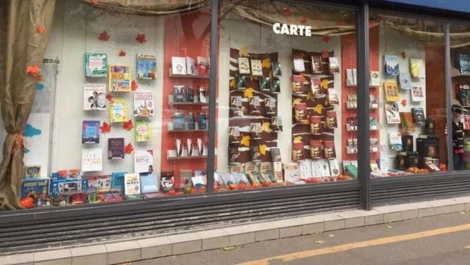 Top carte 2020. Au citit românii, dar au și furat