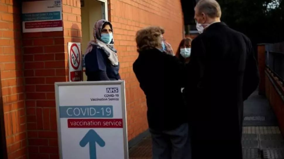 Marea Britanie, 57.000 de noi cazuri de Covid-19 în ultimele 24 de ore