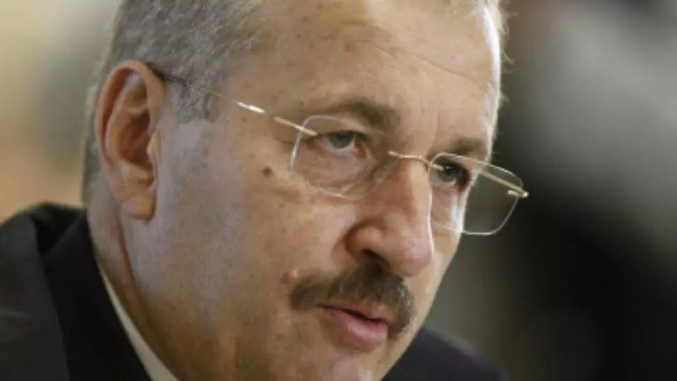 Vasile Dîncu vrea în Guvern, dar nu are încrederea românilor - Este ULTIMUL în lista politicienilor care apar în sondajul INSCOP