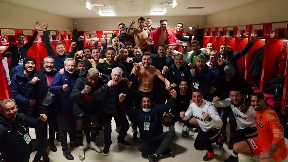 VIDEO | Gaziantep a urcat pe primul loc în Turcia! Maxim a deschis scorul, Șumudică a dansat de bucurie